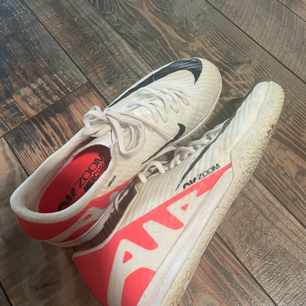 Nike Zoom Soccer Shoes in White and Red